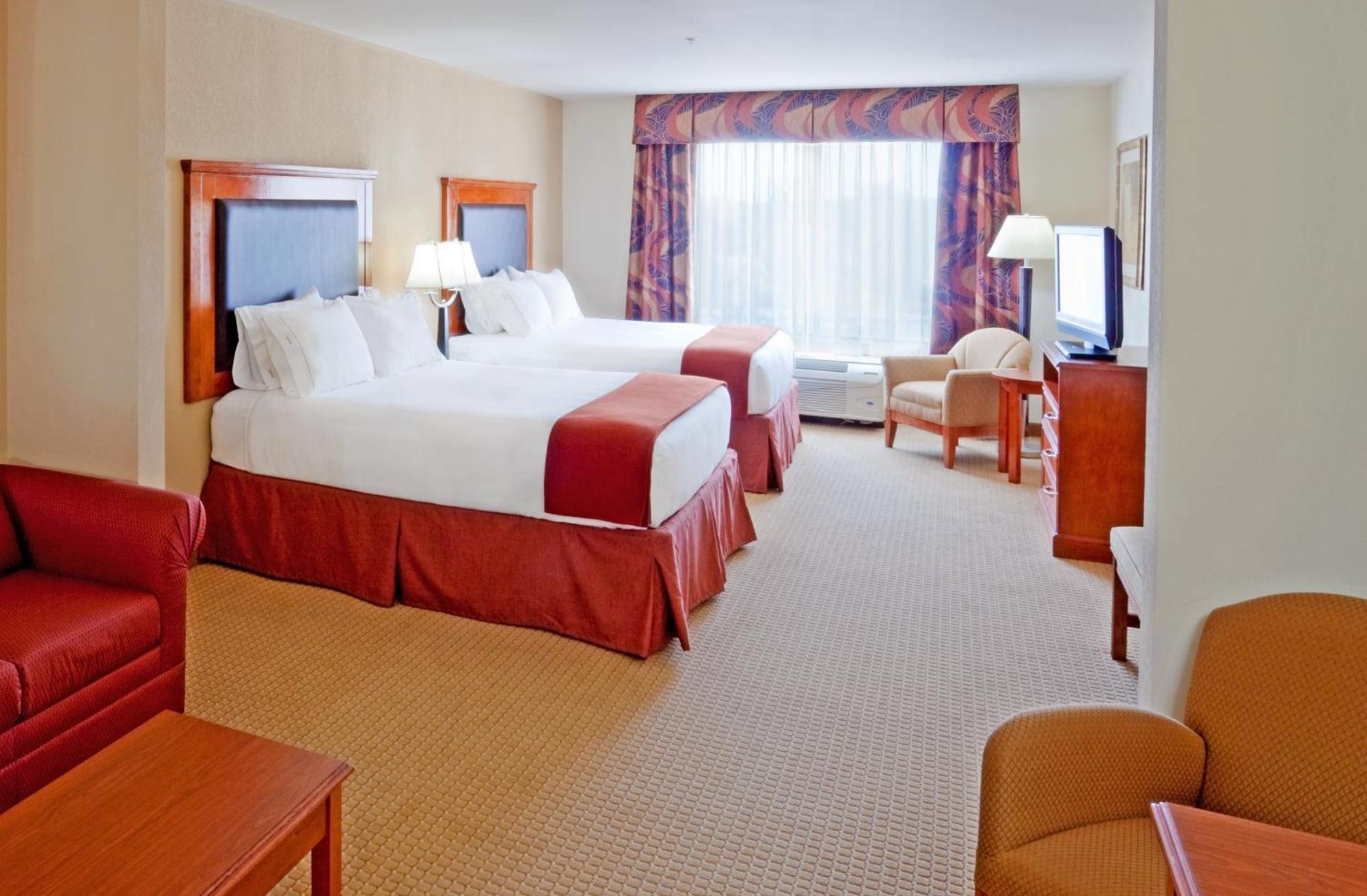 Holiday Inn Express & Suites Albany Airport Area - Latham By Ihg Exterior photo
